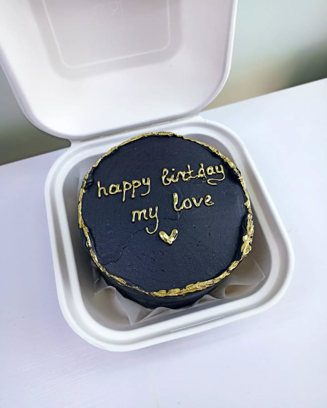 Бенто торт, бенто торт Кривий Ріг, купити бенто торт, порційний торт на замовлення, індивідуальний десерт, невеликий торт, торт для однієї людини, солодкий подарунок Кривий Ріг.