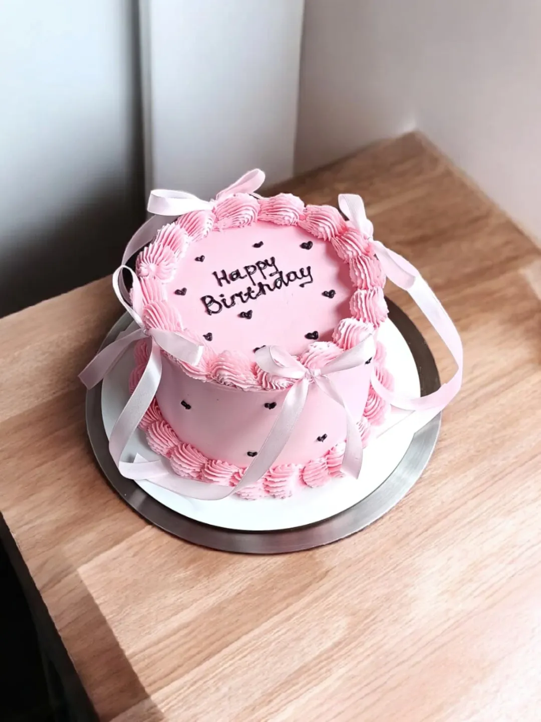 Жіночий торт Кривий Ріг, торт для жінки, торт на замовлення.