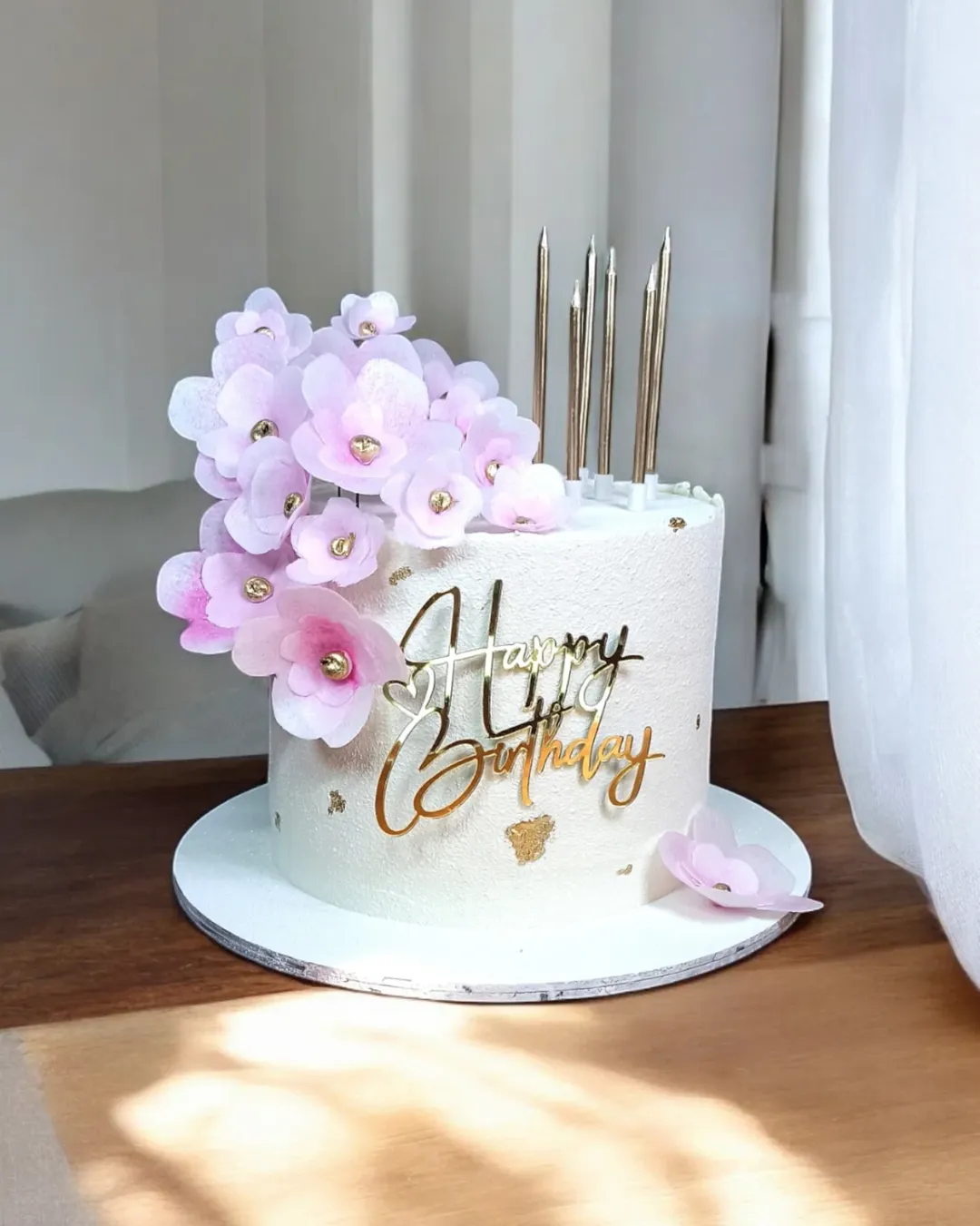 Жіночий торт Кривий Ріг, торт для жінки, торт на замовлення.