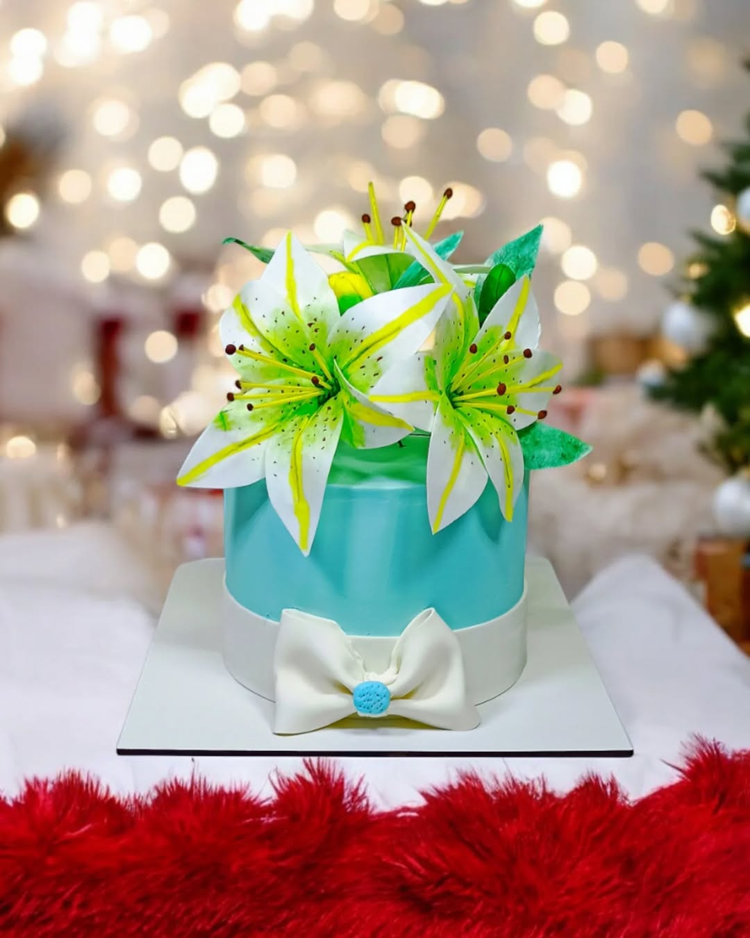 Жіночий торт Кривий Ріг, торт для жінки, торт на замовлення.