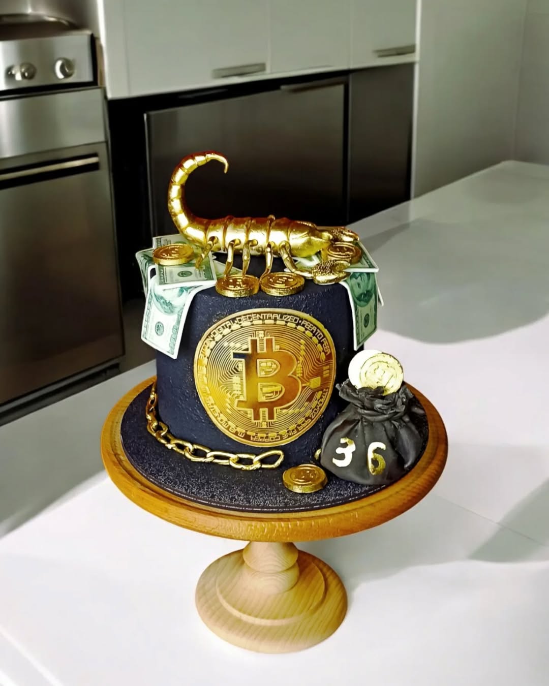 Чоловічий торт Кривий Ріг, торт для чоловіка, торт на замовлення.