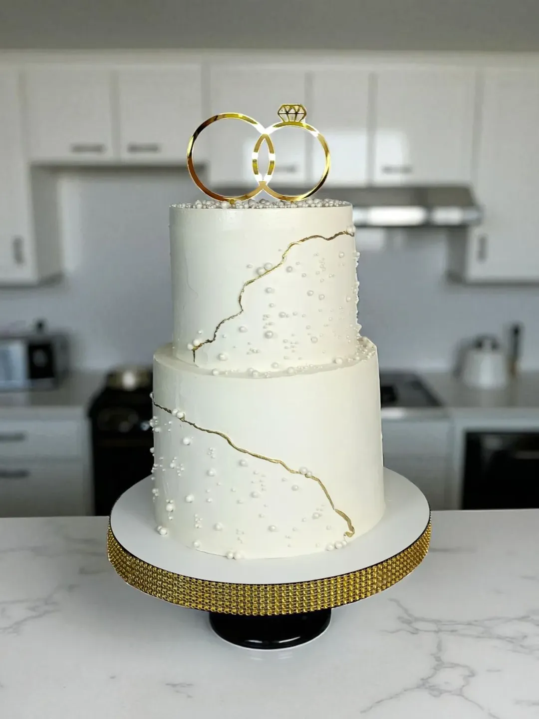 Весільний торт Кривий Ріг, торт на весілля, торт на замовлення.