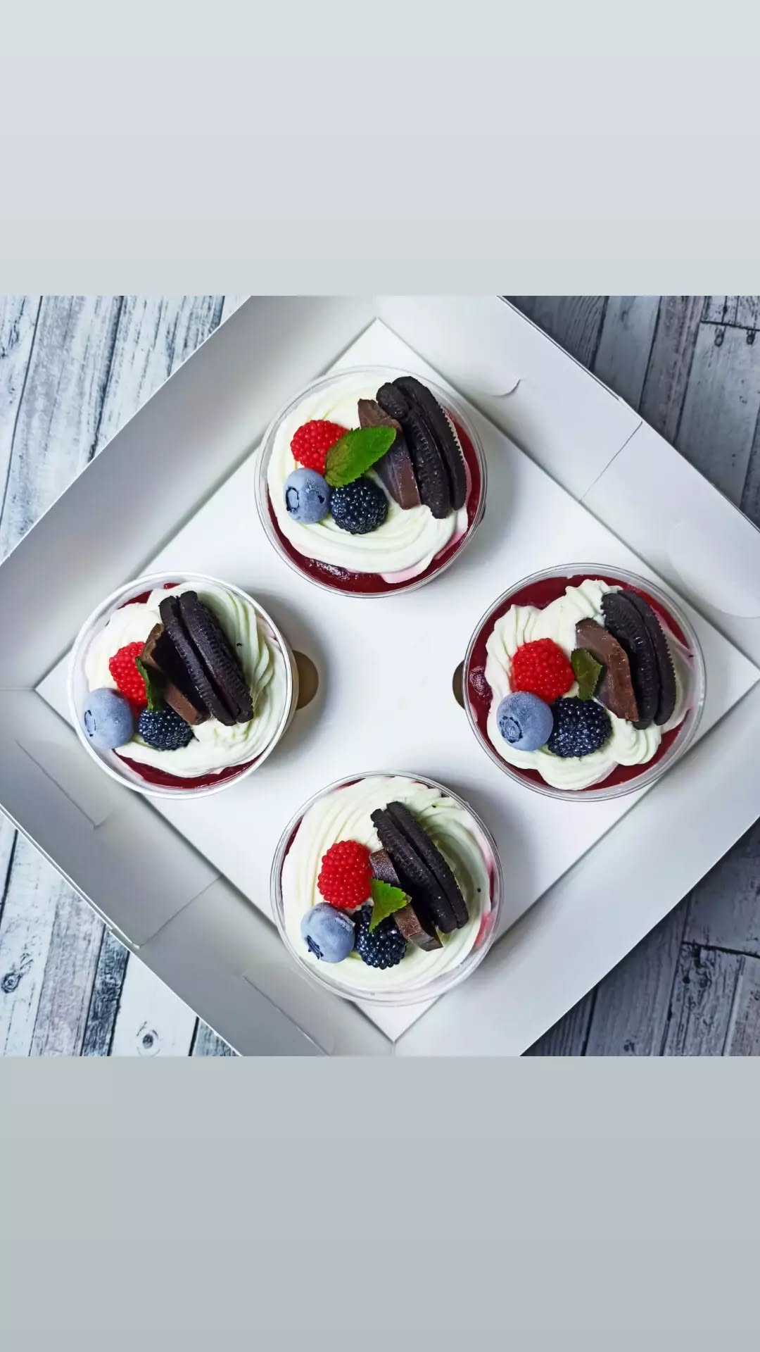 Трайфли Кривий Ріг, десерт у стаканчику, трайфли на замовлення.