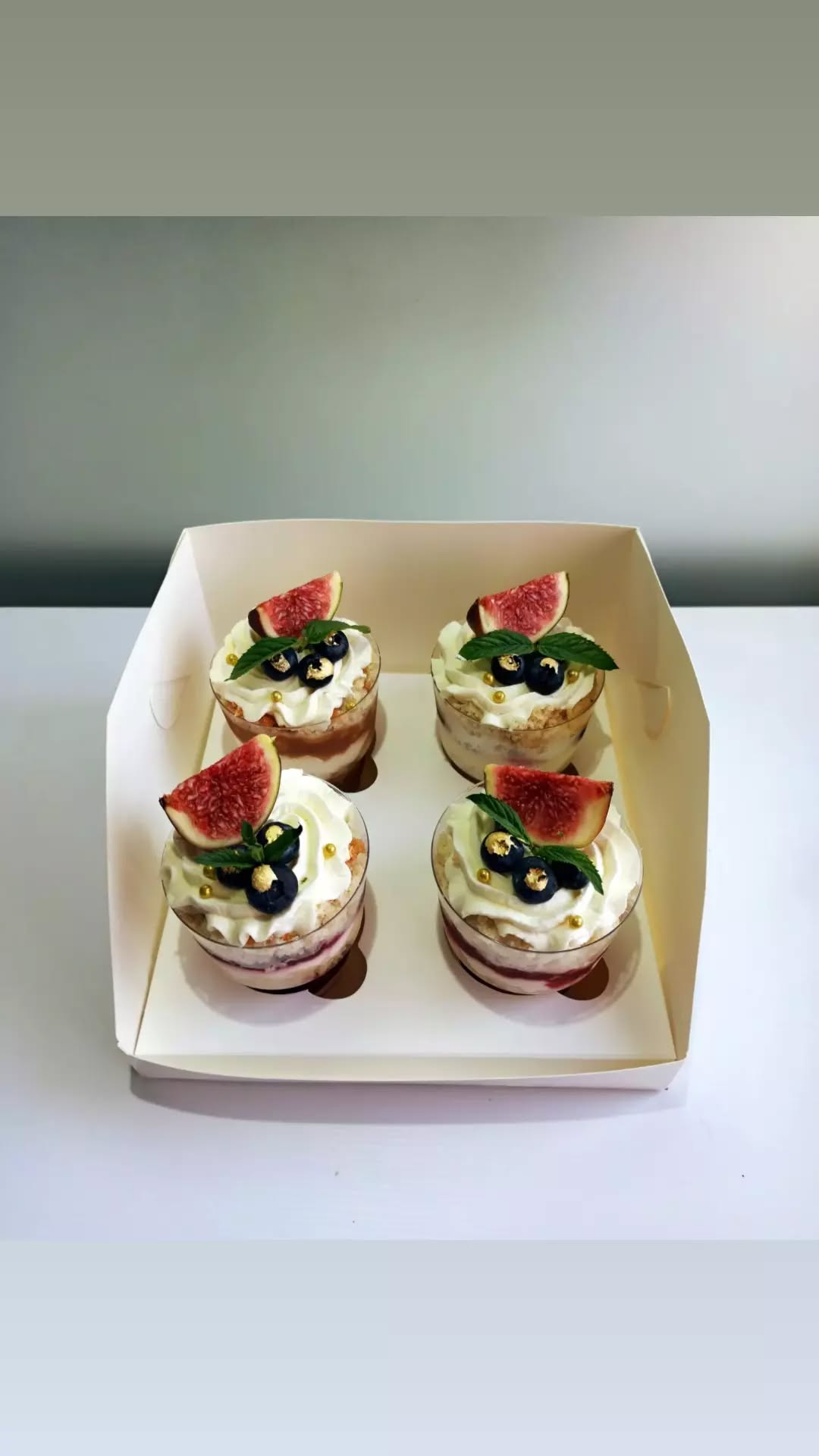 Трайфли Кривий Ріг, десерт у стаканчику, трайфли на замовлення.