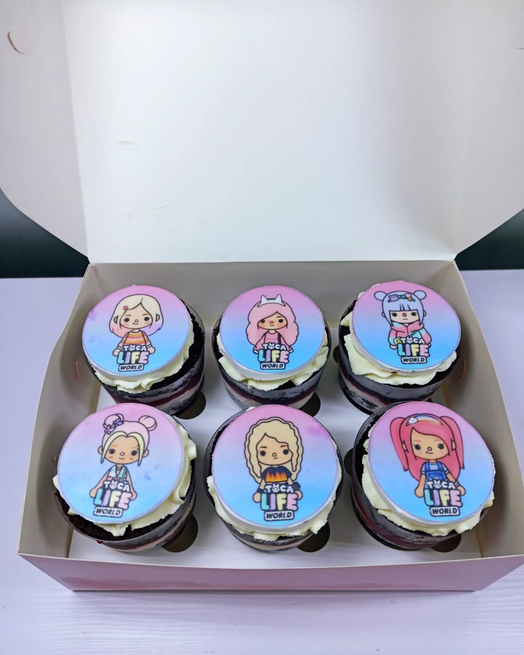 Трайфли Кривий Ріг, десерт у стаканчику, трайфли на замовлення.