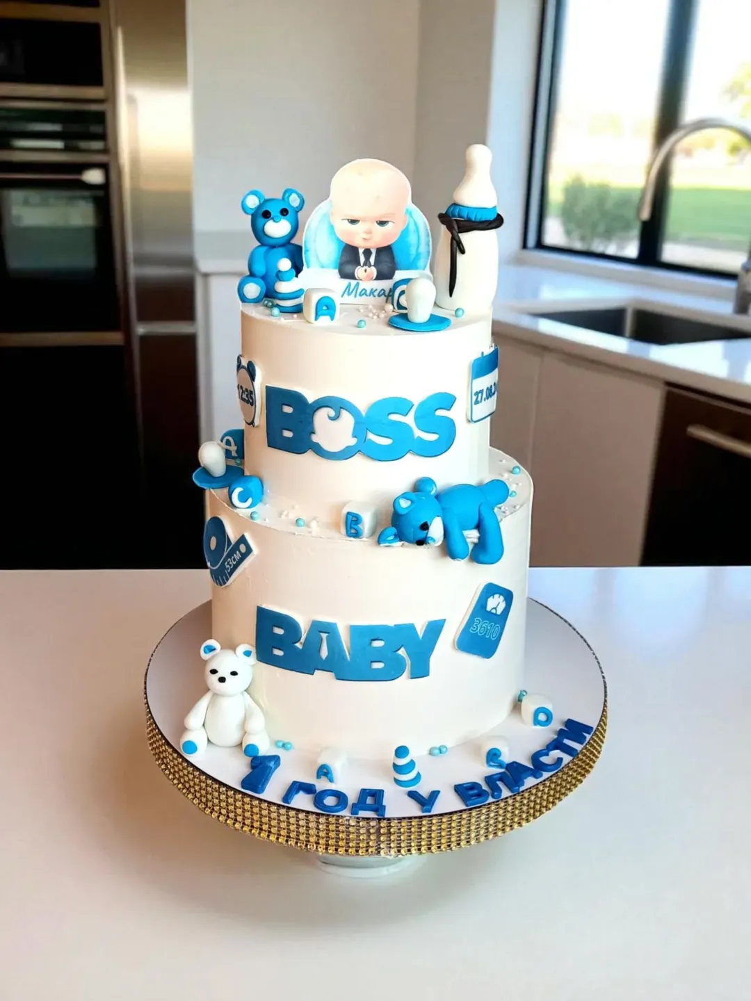 Багатоярусний торт Кривий Ріг, святковий торт, торт на замовлення.