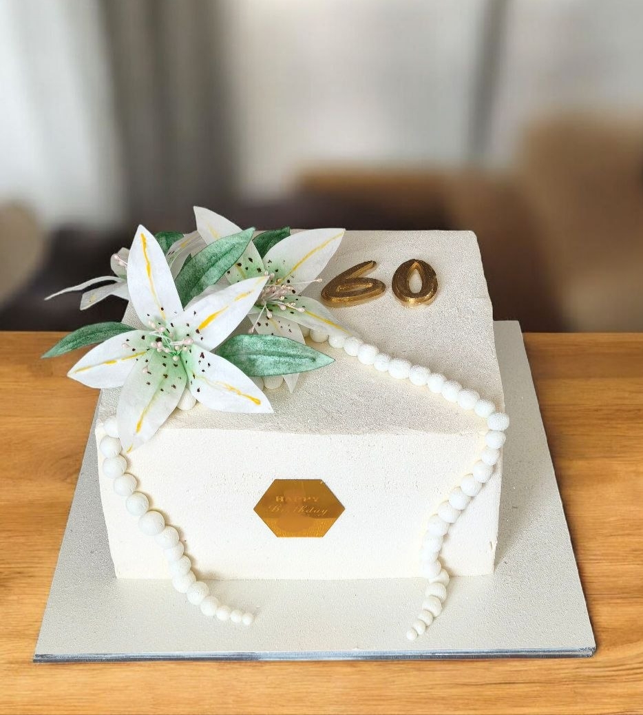 Торт с лилиями Кривой Рог